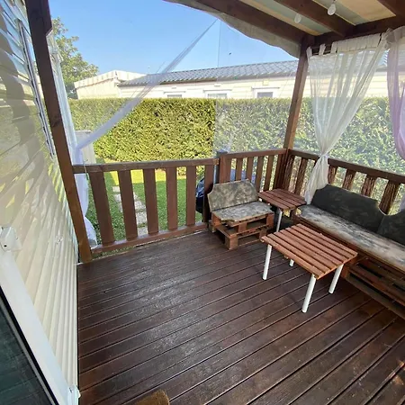 Camping Mobilhome De Lucie Et Julien Les Mathes