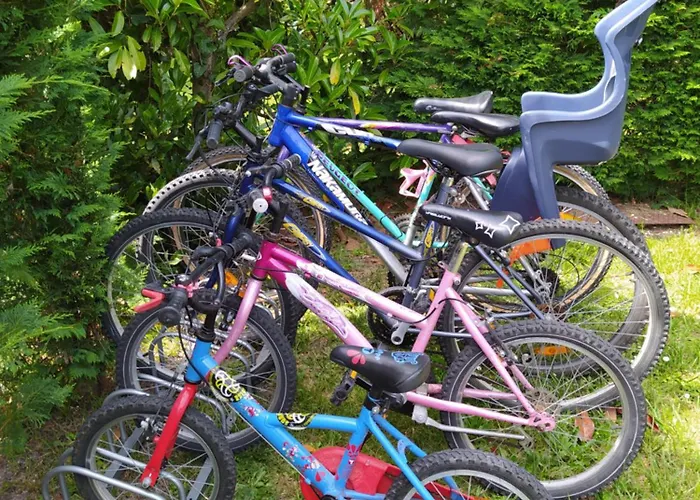 营地 Mobilhome De Lucie Et Julien 莱马特